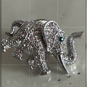 Landau Silver Crystal Elephant Brooch or Pin